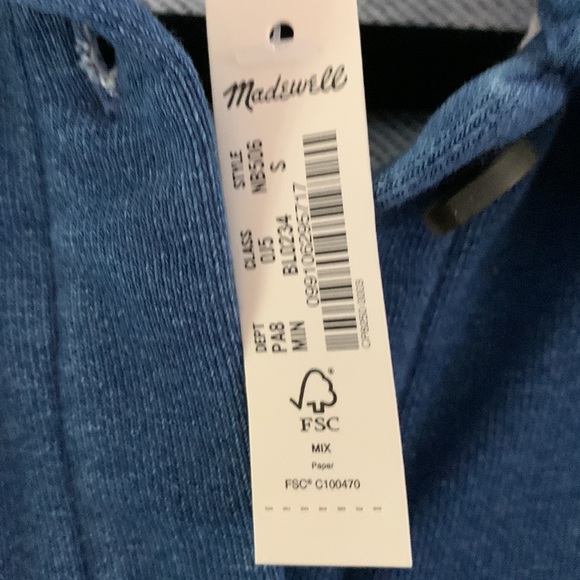 New with tags Made Well french terry button down shirt In beautiful blue - Picture 3 of 5
